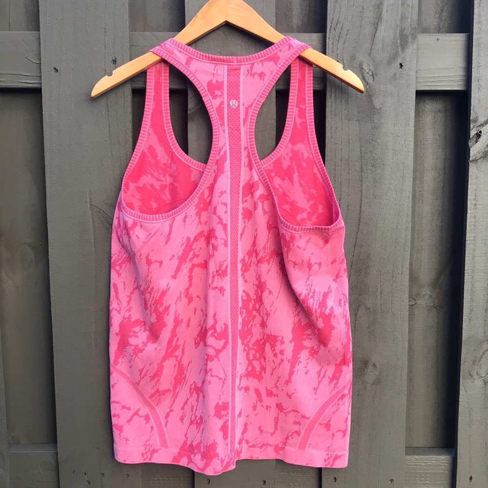 Lululemon size 12 hot pink tank